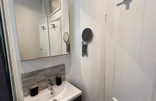 2 Bedroom flat 10 min walk to tube - Foto 7