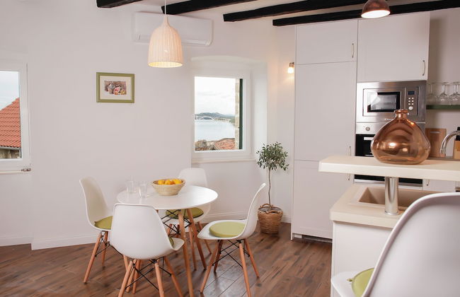 A&E Apartment - Near Cathedral of St James - Foto 7