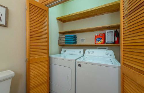 6-Bed Family Retreat Hot Tub Game Room Playground - Foto 42