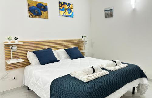 Your Home, easy walk to the beach - Foto 1