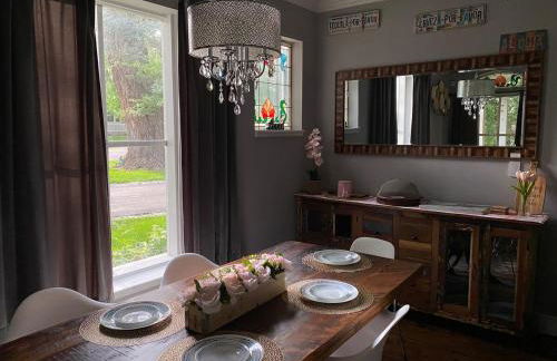 More than 100 years modern house, 3 rooms whit kids playground - Foto 33