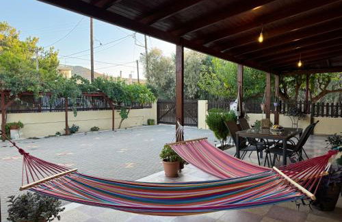 Golden Horizon Retreat, tranquil atmosphere next to the sea! - Photo 4