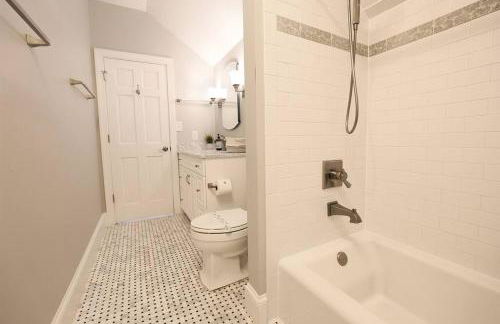 Sunset Point Pool House Close to Duke University - Foto 6