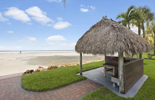 Sunset Fort Myers - Photo 28