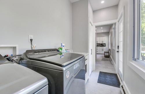 Charming Ticonderoga Home - Walk to Downtown! - Foto 9