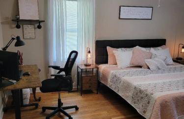 Houndstooth Hideaway 3BR 2BA Home 3mi to UA Campus - Foto 17