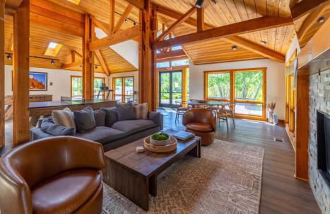 Newly Built Updated 3 Bed 2 and a half bath Creekhouse at Snowcrk Resort 1463 Amazing Mountain Views - Photo 6