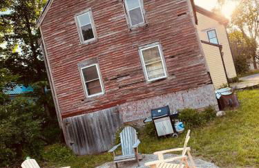 Duplex Farmhouse Rental Walk to Downtown - Foto 36