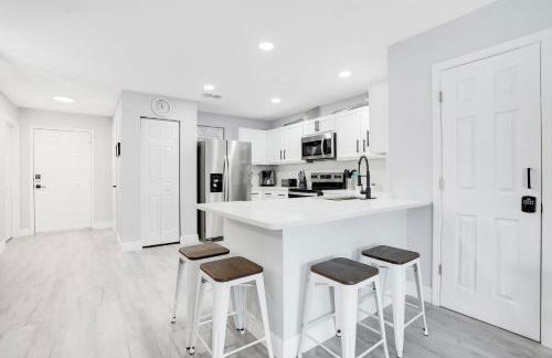 Stylish Villa Near Disney & Universal - Foto 11