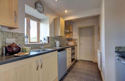 Long Barn, Rookery Farm - Photo 4