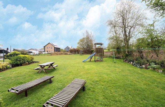 Holiday Home in Lierneux With Private Garden - Photo 33