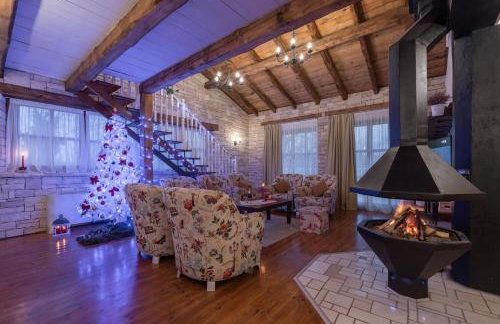 Family Villa Lipica with private pool and jacuzzi - Photo 39