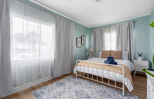 Luxury Home & Mins to Beach and Walk to Downtown - Foto 19