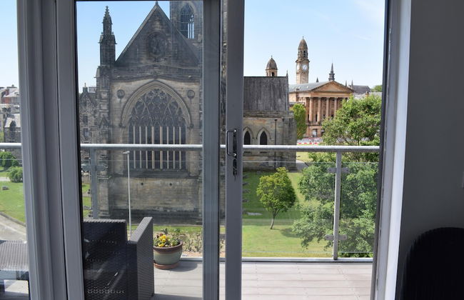 The Paisley Penthouse - Stunning View of the Abbey - Foto 3