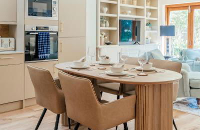 Beautiful Ground Floor Apartment Plus Private Garden - Photo 15