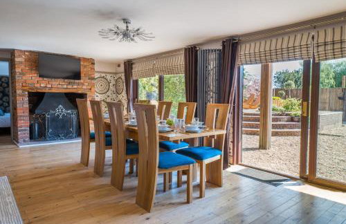 Huge 8 Bed Manor House with Hot Tub, Cinema Room, Games Room - Foto 68