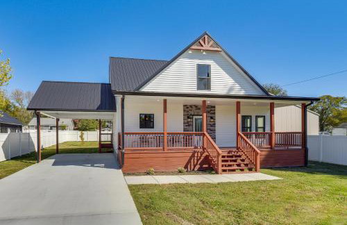 Tullahoma Whiskey Trail Base with Yard and Fire Pit - Foto 1