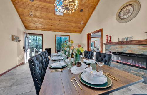 Big Bass Hideaway with Hot Tub - Foto 37