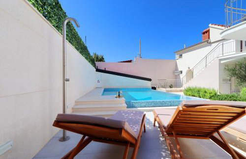 Villa Green Bay Apartments - Photo 23