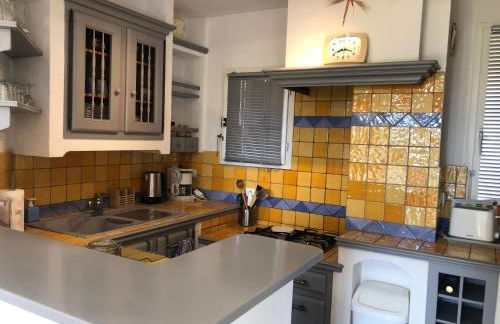 Appartement 60m2 - 2 Chambres à une minute des plages, parking privé - Foto 9