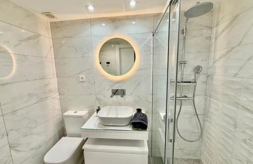 MARBELLA ALICATE BEACHFRONT - Luxury Apartment-1 - Photo 34