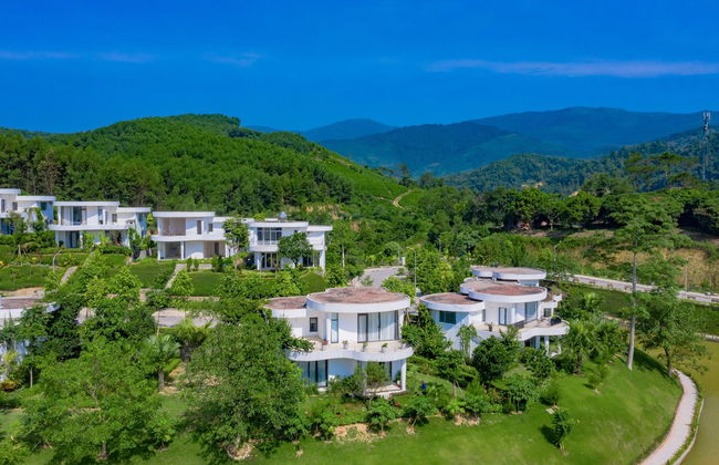 Ivory Villas & Resort - Photo 8