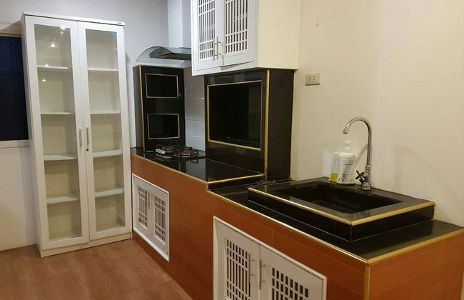 White House Mountian Beach Resort - Photo 6