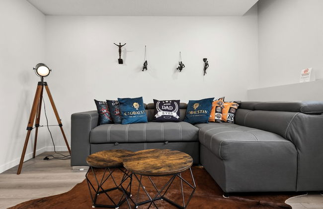 New Apartments in Cranston by GLOBALSTAY - Photo 62