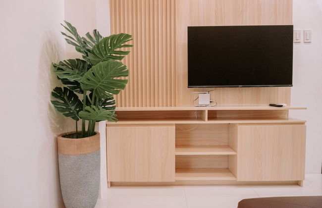 Stylish 1BR City Apartment - Photo 9