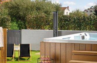 "CASA BELLA VITA" with large SPA and counter-current swimming near the beach! - Foto 24