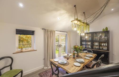 Swallows Nest - Photo 17