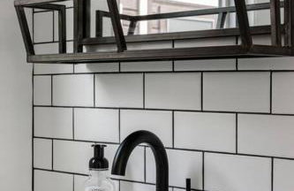 Cozy Bungalow Retreat Walking Distance to Downtown - Photo 32