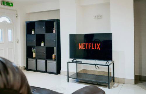 Modern Studio Flat l Sleeps 4 l Free Wifi l Leisure l One Castle Apartments - Foto 14