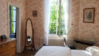 THE GREEN WOODPECKER - Foto 4