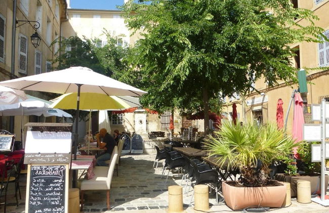 Cozy Vacation House With Pool, Vernegues - Foto 36