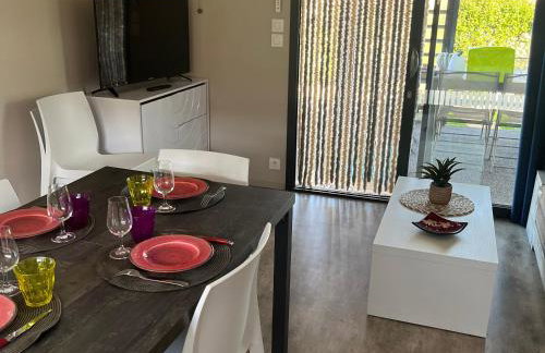 Chalet en bois 3 chambres dans domaine sécurisé avec piscine chauffée - FR-1-783-13 - Foto 13