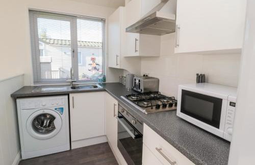 Pinecone Lodge - No 9 - Photo 12