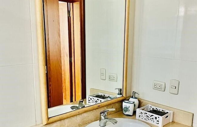 2 Minute Walk to Beach 1bdrm Condo with Pool - Foto 20