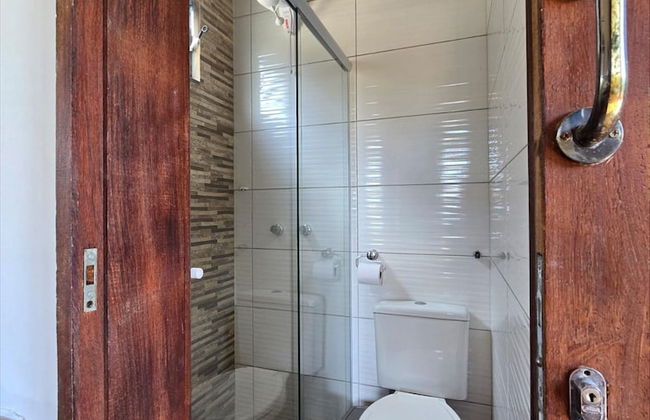 Essência da Guarda Surf House - Photo 16