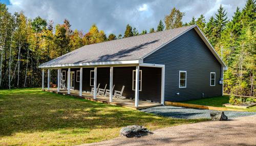 Newly Built Retreat in the Woods Near Acadia - Foto 4