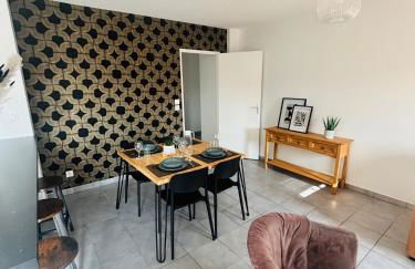 Lascano Parking GRATUIT proche Gare Aéroport Eurexpo GROUPAMA STADIUM - Foto 19