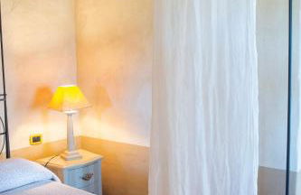 Tenuta di campagna con piscina immersa nel verde - Foto 14