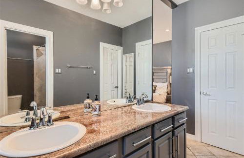 Experience Austin + 3 BR + 5 mins to Downtown! - Foto 28