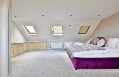 Spacious & Modern Triple-Story Cardiff Home with Pool Table - Foto 15