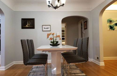 Cozy Home for Family & Friends Gathering - Foto 1