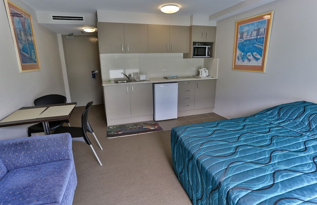 Strathfield Executive Accommodation - Photo 19
