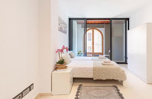 Aparthotel Mediterráneo by NeoHotels-Centro 8 min by Metro - Foto 1