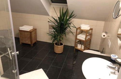 Stilvolle Wohnung für 6 Personen - mit riesiger Dachterrasse - Foto 16