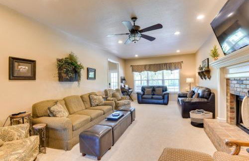 15-Acre Retreat near Dtwn Tulsa and Skiatook Lake - Foto 6