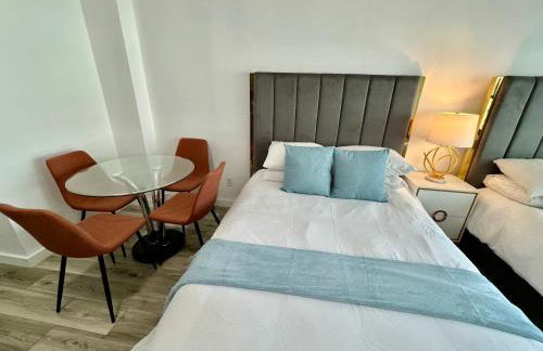 Directly on the Beach with Pool & Parking - Foto 40